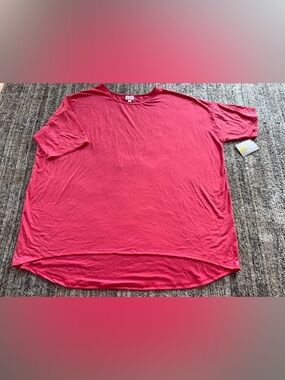 LuLaRoe Raspberry Crew Super Soft Tee